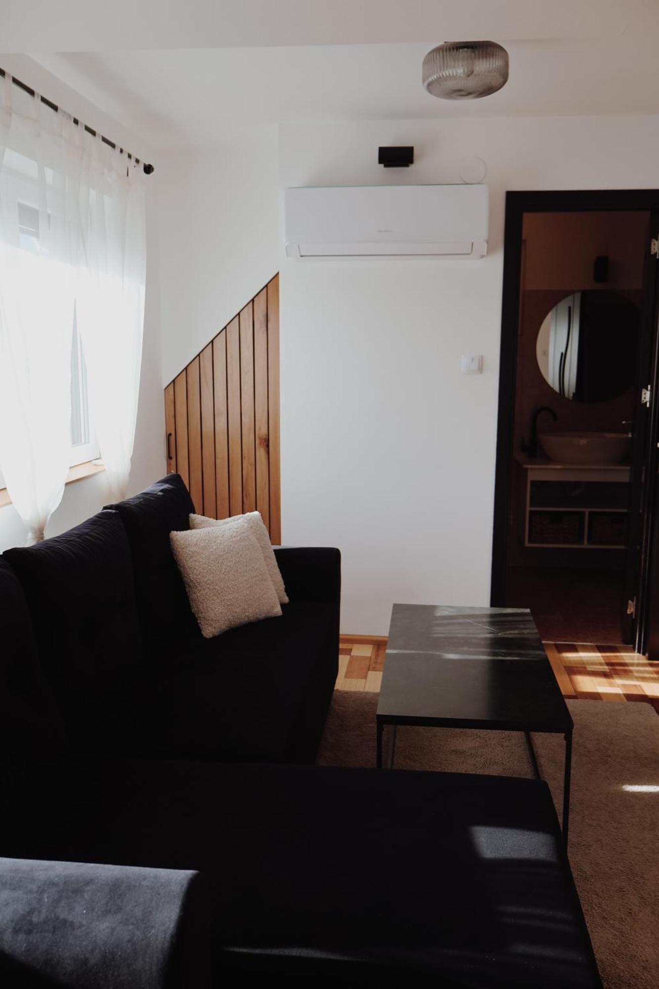 Doux Apartman Odorheiu Secuiesc Εξωτερικό φωτογραφία